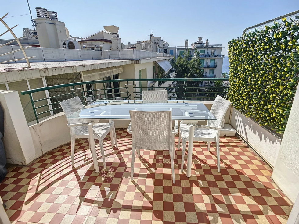 Vente Appartement 64m² 3 Pièces à Nice (06000) - Parc Immobilier