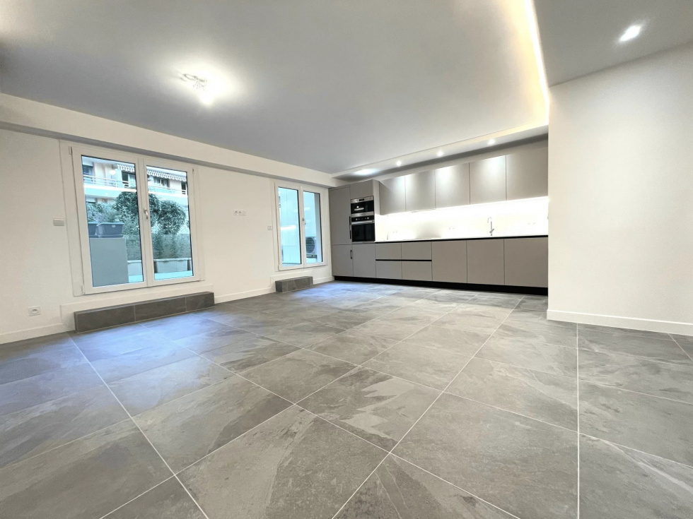 Vente Appartement 76m² 3 Pièces à Nice (06000) - Parc Immobilier